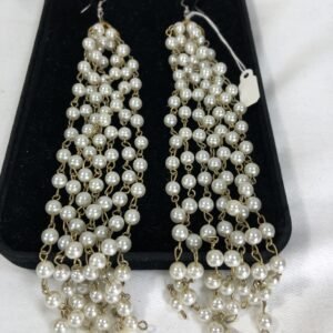 Pearls Dangling Earrings.